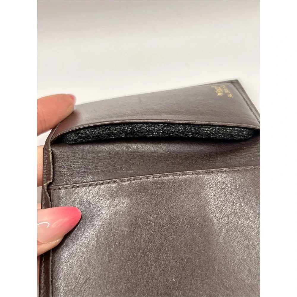 Bosca Full Grain Leather Bifold Wallet – Brown – Minimalist – Used